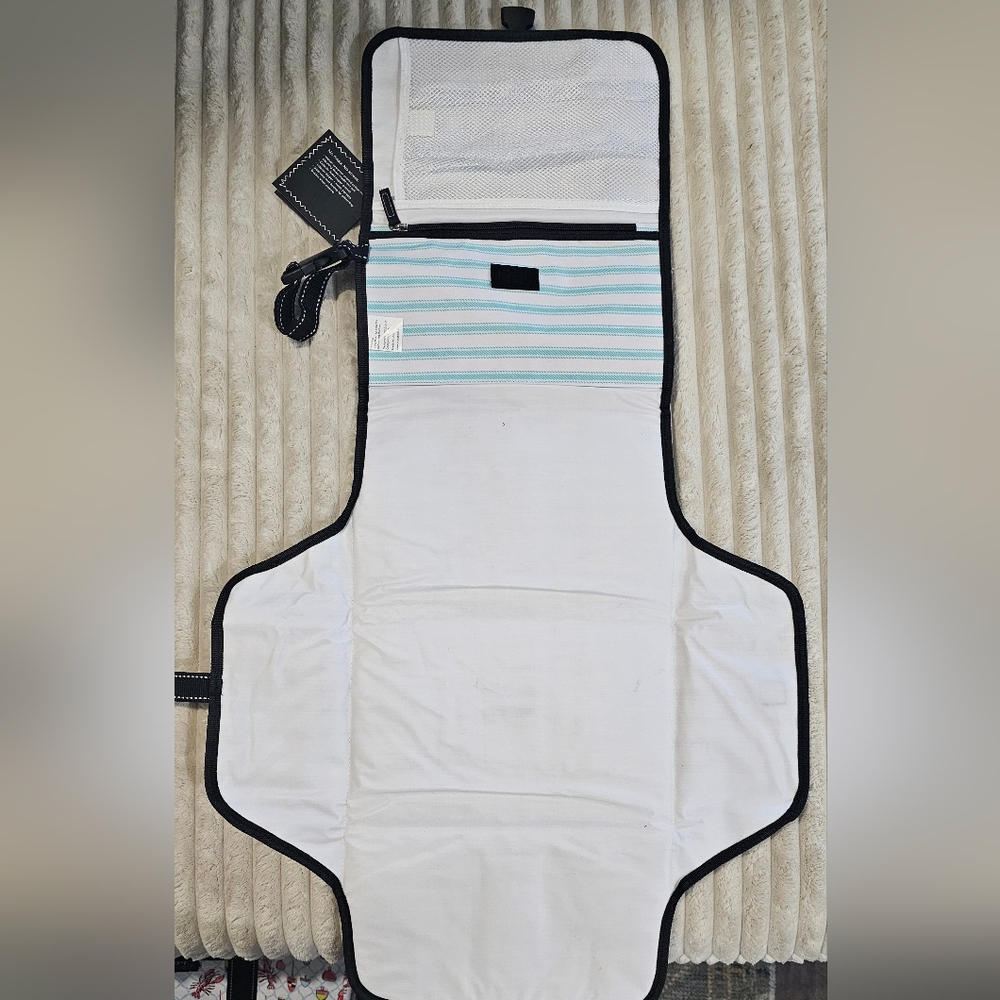 SCOUT Changing mat - Picture 2 of 3